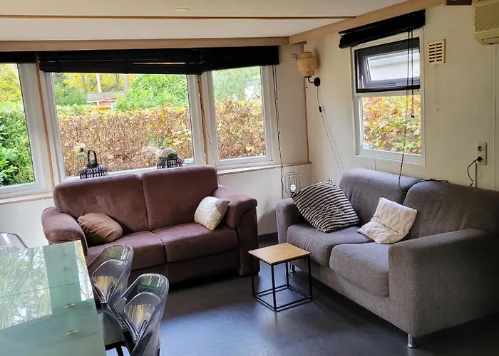 Gezellig Chalet Voor Gezinnen Op De Veluwe I Veldkamp F16 Epe