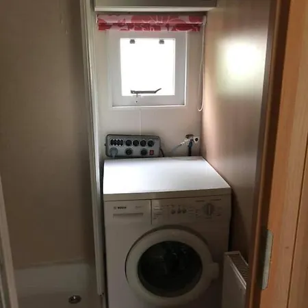 木屋 4-5 Pers In F16 Alle Gemakken Voorzien Max Aantal Volwassenen Is 4